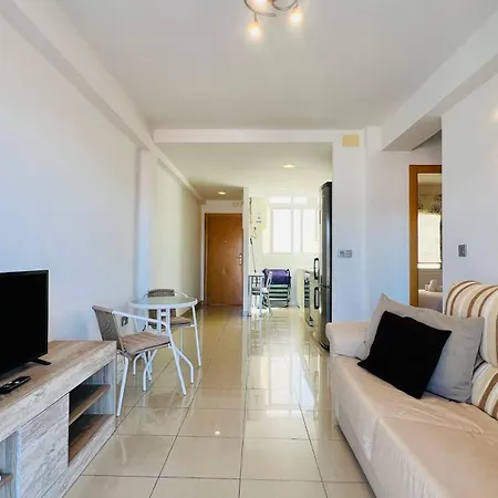Apartamento Apartamento Faro En El Centro De - Southcosta *